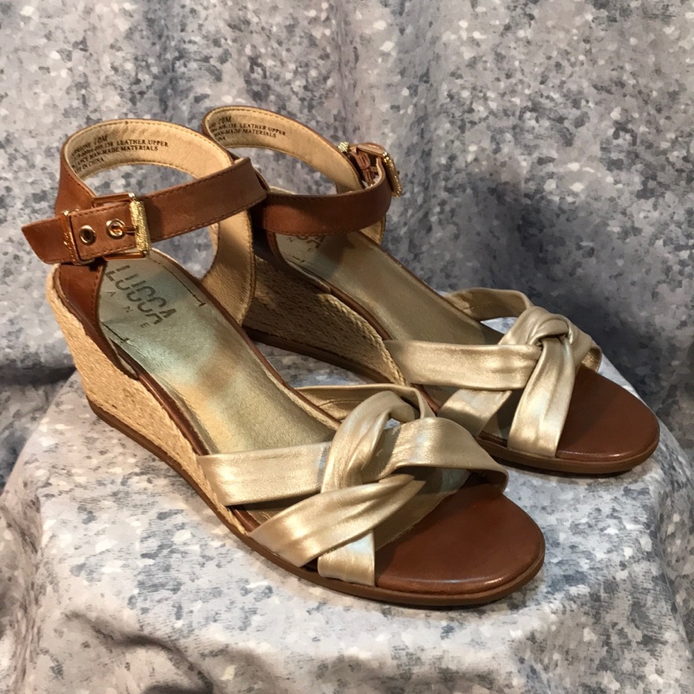Women’s Size 10 Lucca Lane 3” Brown & Gold Wedges, Cross Banded w/Ankle Strap